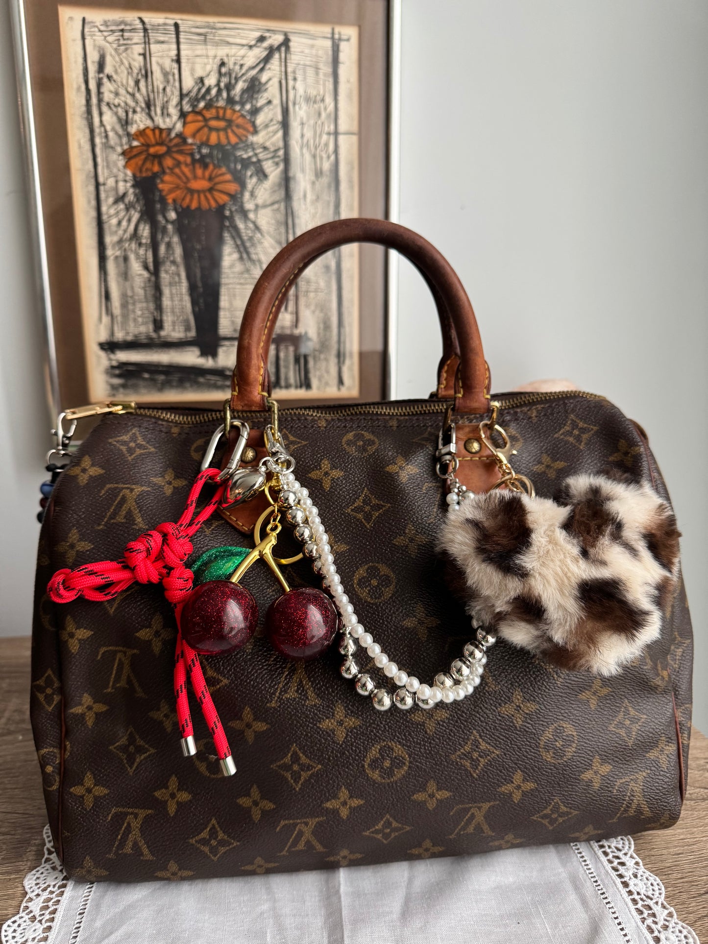 Customized Vintage Louis Vuitton Speedy 30 - Cherry Heart Edition